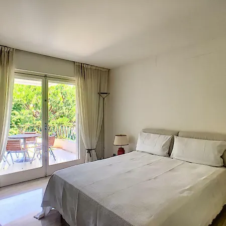 Seafront Apartment On Cap Ferrat Villefranche-sur-Mer
